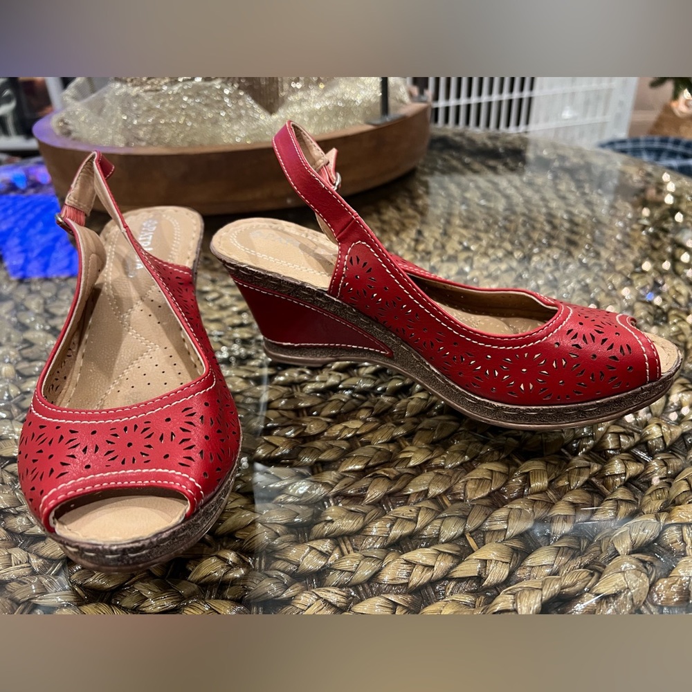 Patrizia by Spring Step Red Wedge Heels Size 38 or 7.5